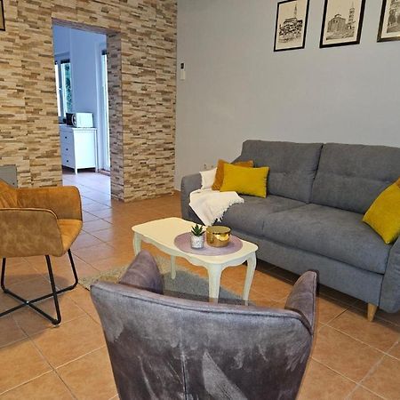 Holiday Home Istra With Jacuzzi Medulin Ngoại thất bức ảnh