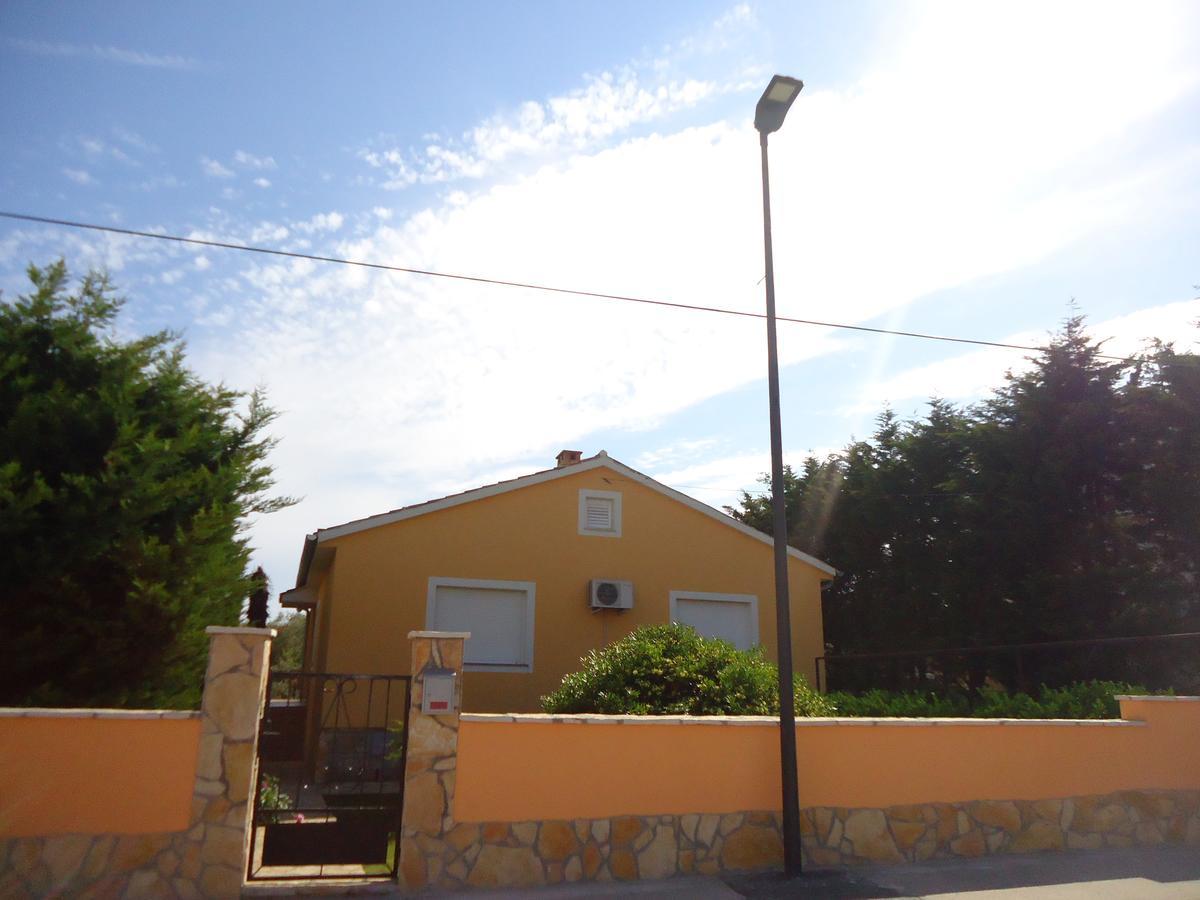 Holiday Home Istra With Jacuzzi Medulin Ngoại thất bức ảnh