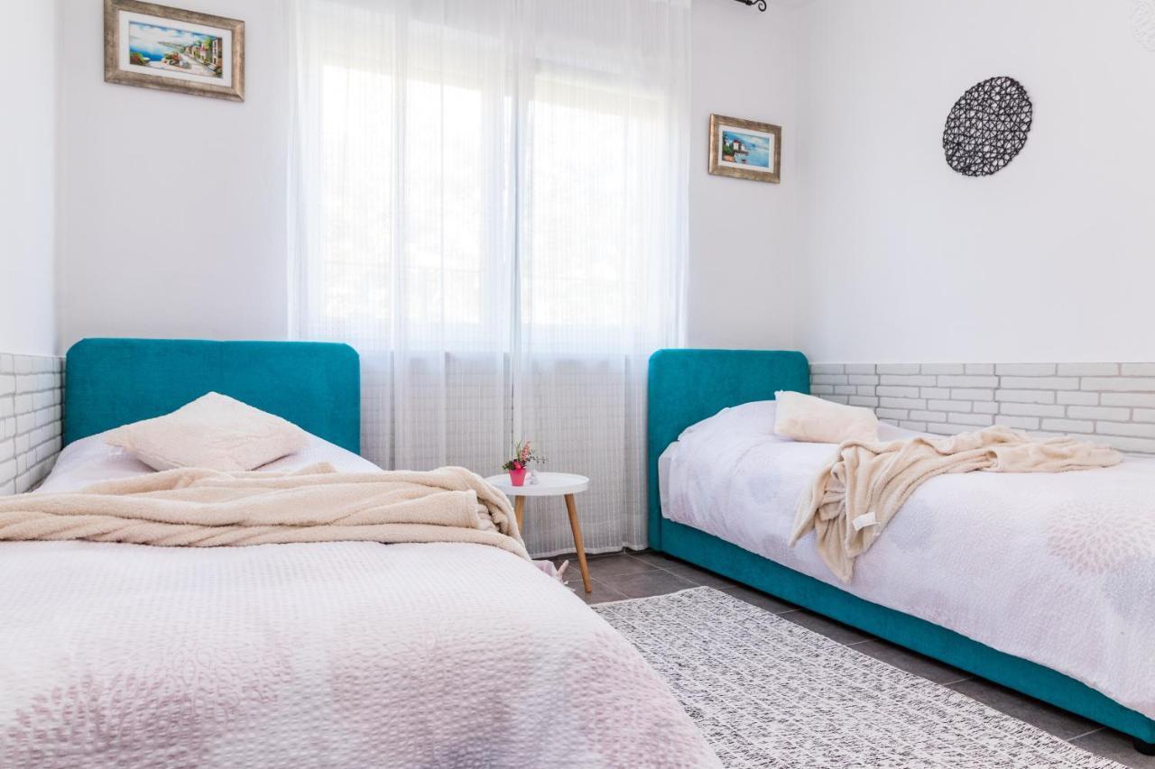 Holiday Home Istra With Jacuzzi Medulin Ngoại thất bức ảnh
