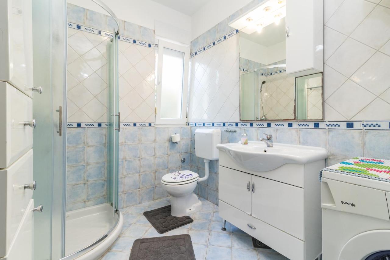 Holiday Home Istra With Jacuzzi Medulin Ngoại thất bức ảnh